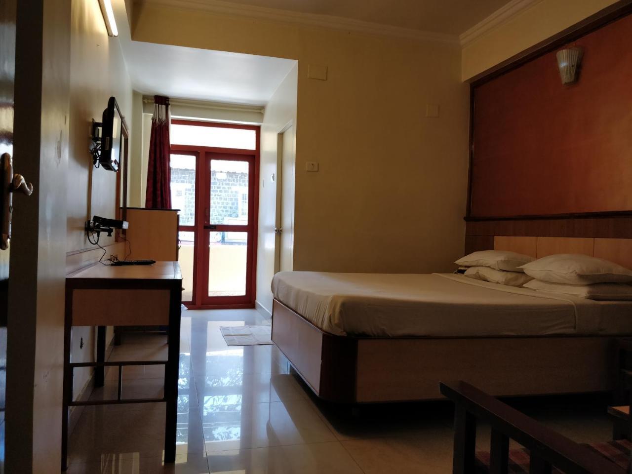 Hotel Anjay Kodaikanal Exterior photo
